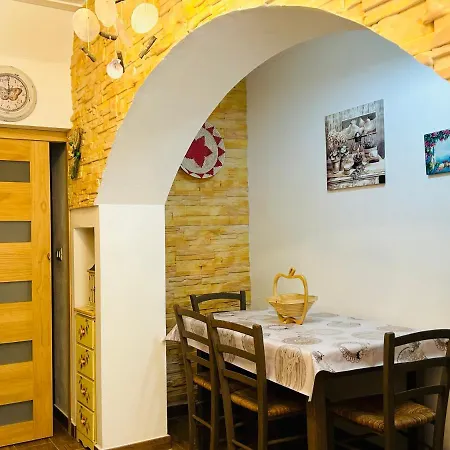 Apartment La Petite Maison